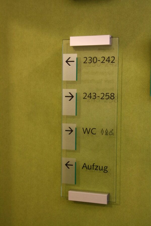 Kristallino_Wegweiser_G-Kurz Kristallino Wegweiser G-Kurz – Bild 1