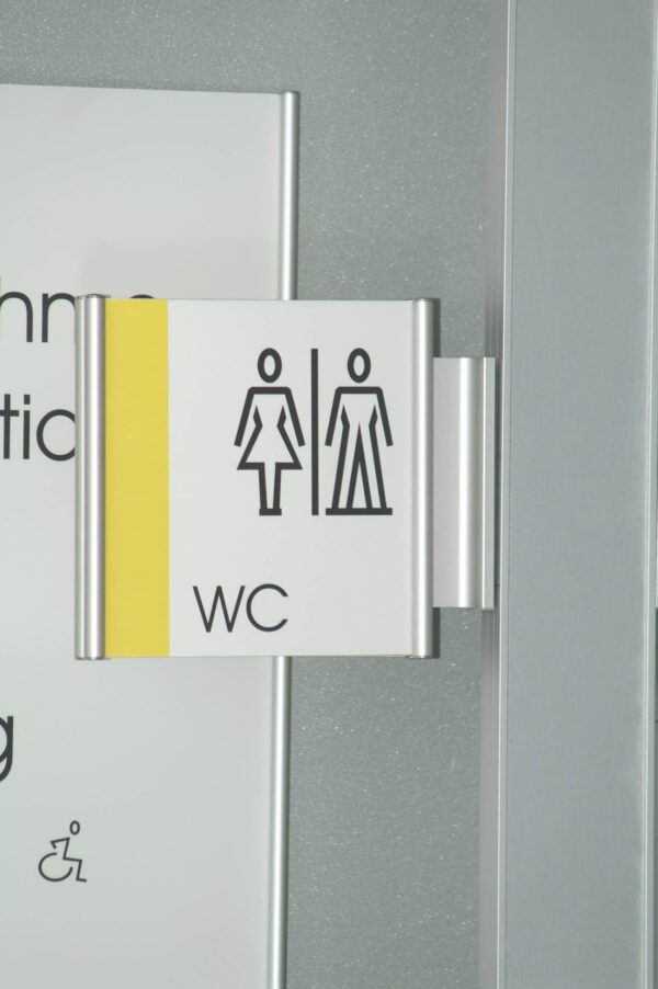 Cis_Fahnenschild Cis Fahnenschild – Bild 1