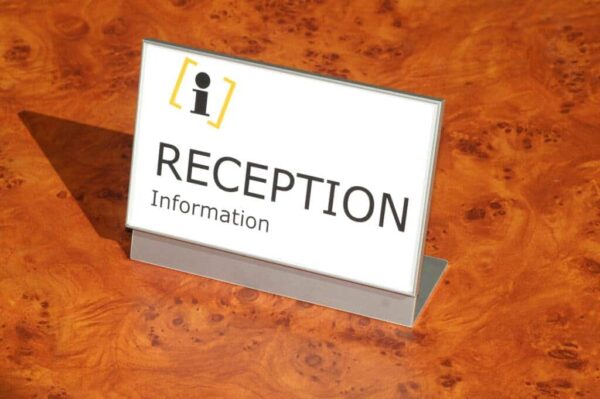 Formo plex Tischaufsteller – Bild 1