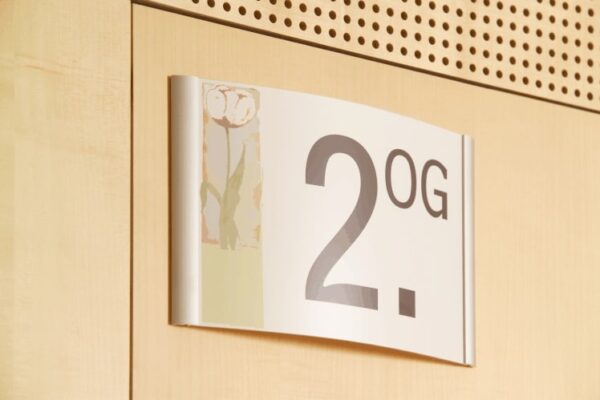 Vexo_Infoschild Vexo Infoschild – Bild 1